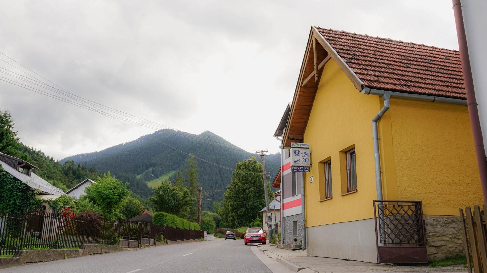 Apartment Jursport Závažná Poruba Εξωτερικό φωτογραφία